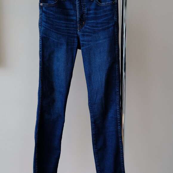 Madewell 10-inch High Rise Skinny Jeans - Picture 5 of 9